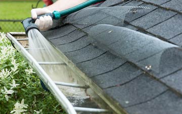 Cabharstadh gutter cleaning costs